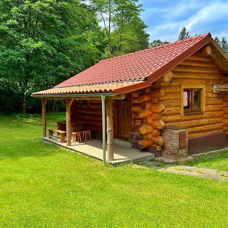Отель Dum A Dum Zivohost Экстерьер фото